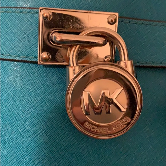 Michael Kors teal/turquoise leather bag - Picture 5 of 5